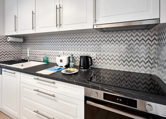 Apartment Rynek Jezycki By Bookinghost Poznan